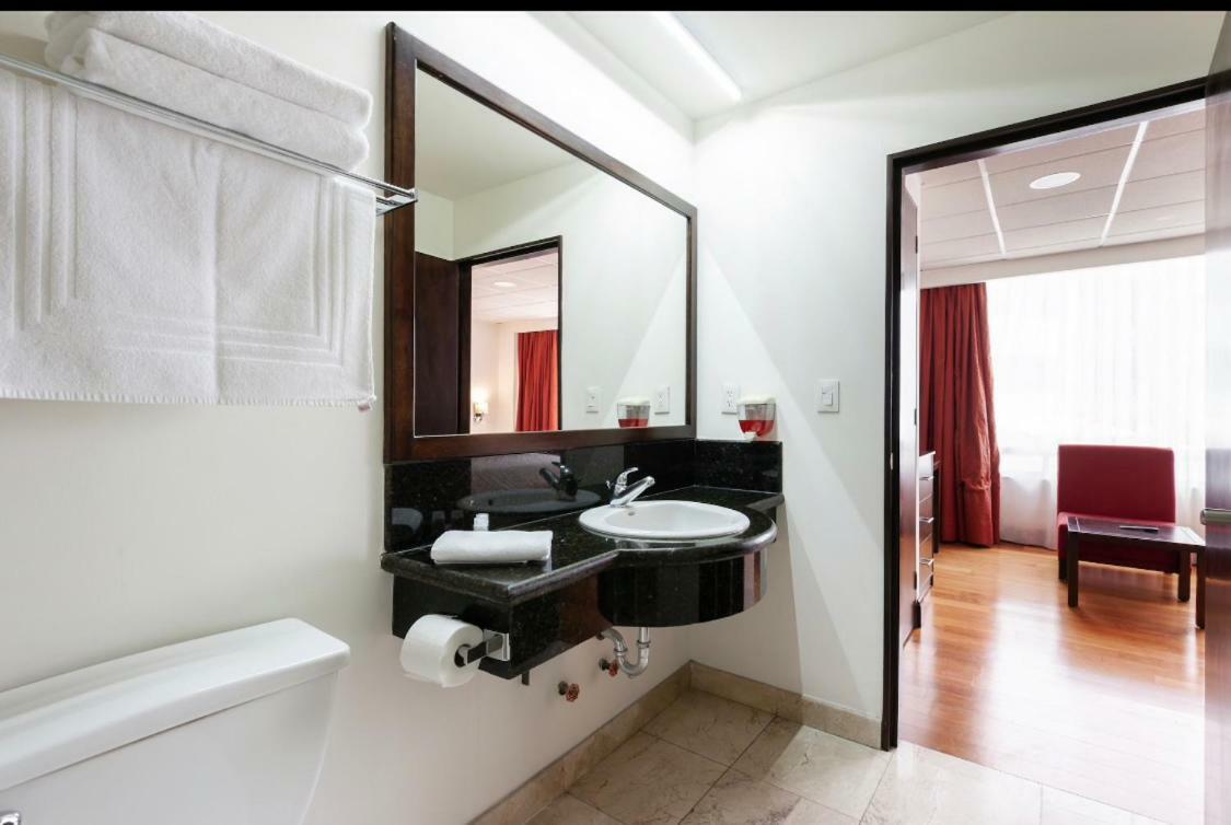 Suites Melchor Ocampo 445 Meksyk Zewnętrze zdjęcie